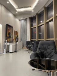 -JNK皮肤管理中心