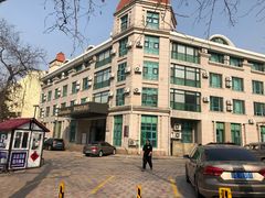 -如家精选酒店(青岛八大关太平角公园地铁站海水浴场店)