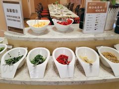 自助调料区-海南椰子鸡餐厅(三亚湾红树林店)