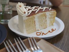 焦糖糯米蛋糕-野路甜点铺(松柏路店)