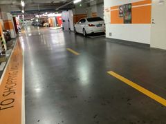 -龙湖上海闵行天街-停车场