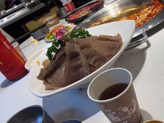 -老房老舍重庆火锅(假日城市店)