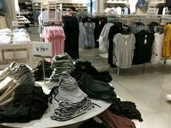 -H&M(华润万象城店)