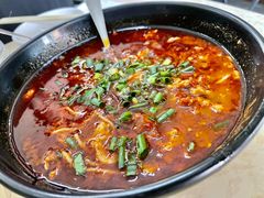 酸辣煮米干-啰啰冰屋(景洪总店)