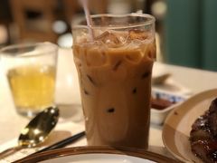 奶茶-裕.鹅庄