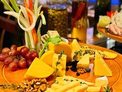 -万达瑞华酒店美食汇自助餐厅(楚河汉街店)