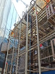 -PIPIKINGDOM皮皮王国欢乐号(欢乐海岸购物中心店)