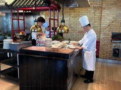 -圣丰索菲特·2 On 988 Café 自助餐厅