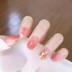-苏彩·皮肤管理美甲美睫