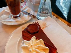 -Cafe Sacher(WIEN)