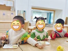 -蒙蒙狮蒙台梭利儿童之家