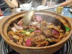 -胡须佬鸡煲四季火锅店(石厦西村直营店)