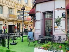 -鲁邦国际风情街(麦世达韩国精品百货店)