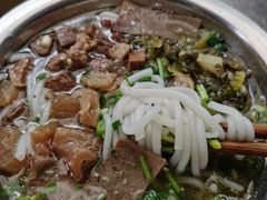 -花溪牛肉粉(八鸽岩店)