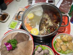 -潮牛海记•潮汕牛肉火锅•醉鸡煲•粿条汤(通北路店)