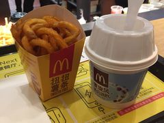 -麦当劳(新王府井店)
