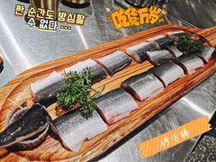 滋补炭烤鳗鱼-本炙炭烤·蒲烧活鳗料理店(金沙洲店)