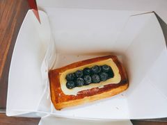 -好利来(高新枫叶广场店)