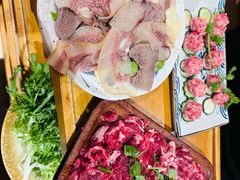 -贵厨酸汤牛肉(花果园国际中心店)
