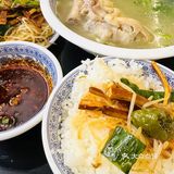 市中心地道美味，鲜香正心堂老妈蹄花