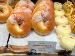 -CARINO BAKERY&CAFE(人广来福士店)