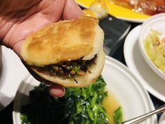 酥皮肉夹馍-甄御•海鲜新青岛菜(麦岛店)