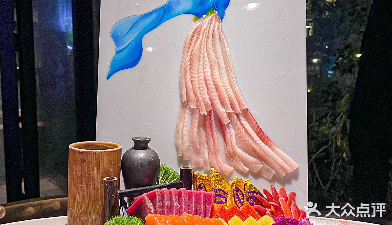 福州顶级的海鲜姿造火锅…