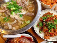 -谢老五跷脚牛肉·非遗传承店