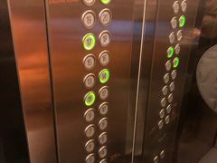 -上海浦东康桥绿地假日酒店
