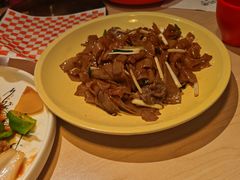 干炒牛肉河粉-避风塘(宝山万达店)