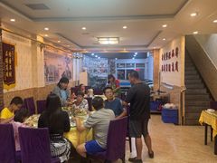 -鑫渔港海鲜本地菜·山海关浑锅(东戴河店)