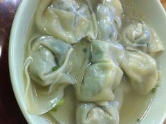 荠菜馄饨-珊珊小笼馆(仙霞路店)