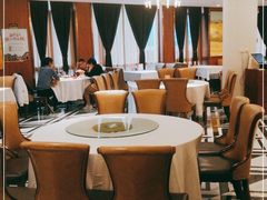 大堂-老人和饭店(淮海中路店)