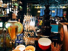 -领鲜活海鲜榴莲自助火锅(东门店)