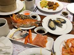 -四海一家自助餐(益田假日广场店)