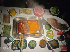 -九鼎轩脆毛肚火锅(南京东路店)