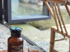 -Metal hands·铁手咖啡