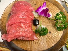 跷脚嫩牛肉-菌子鲜汤野生菌锅