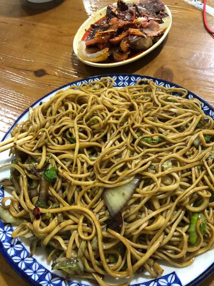 大千炒面拉面(诚基店)-"和同事的散伙饭 来尝尝他从小吃到大的 大.