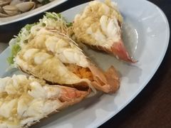 -拉威海鲜市场