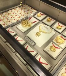 -周大福CHOW TAI FOOK(荟聚购物中心西红门店)