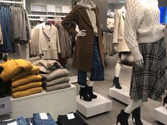 -H&M(鹏欣水游城店)