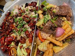 金椒脆鱼拼牛仔骨-大丰收脆鱼(浦西万达店)