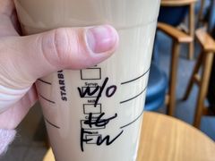 -星巴克臻选(嘉兴海宁银泰城店)