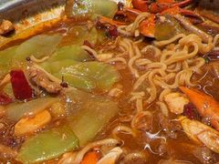 -胖哥俩肉蟹煲(石家庄长安万达店)
