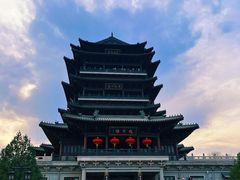 -鹊华居·地道鲁菜·海鲜·融合味(大明湖店)