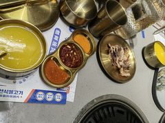 -金会长自助海鲜·烤肉(人民广场店)