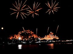 -泰达航母主题公园