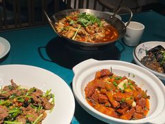 -呷湘厨·鱼汤捞饭·剁椒鱼头·辣椒炒肉(国家会展中心店)