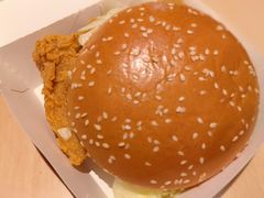 劲脆鸡腿堡-肯德基(平江新城店)